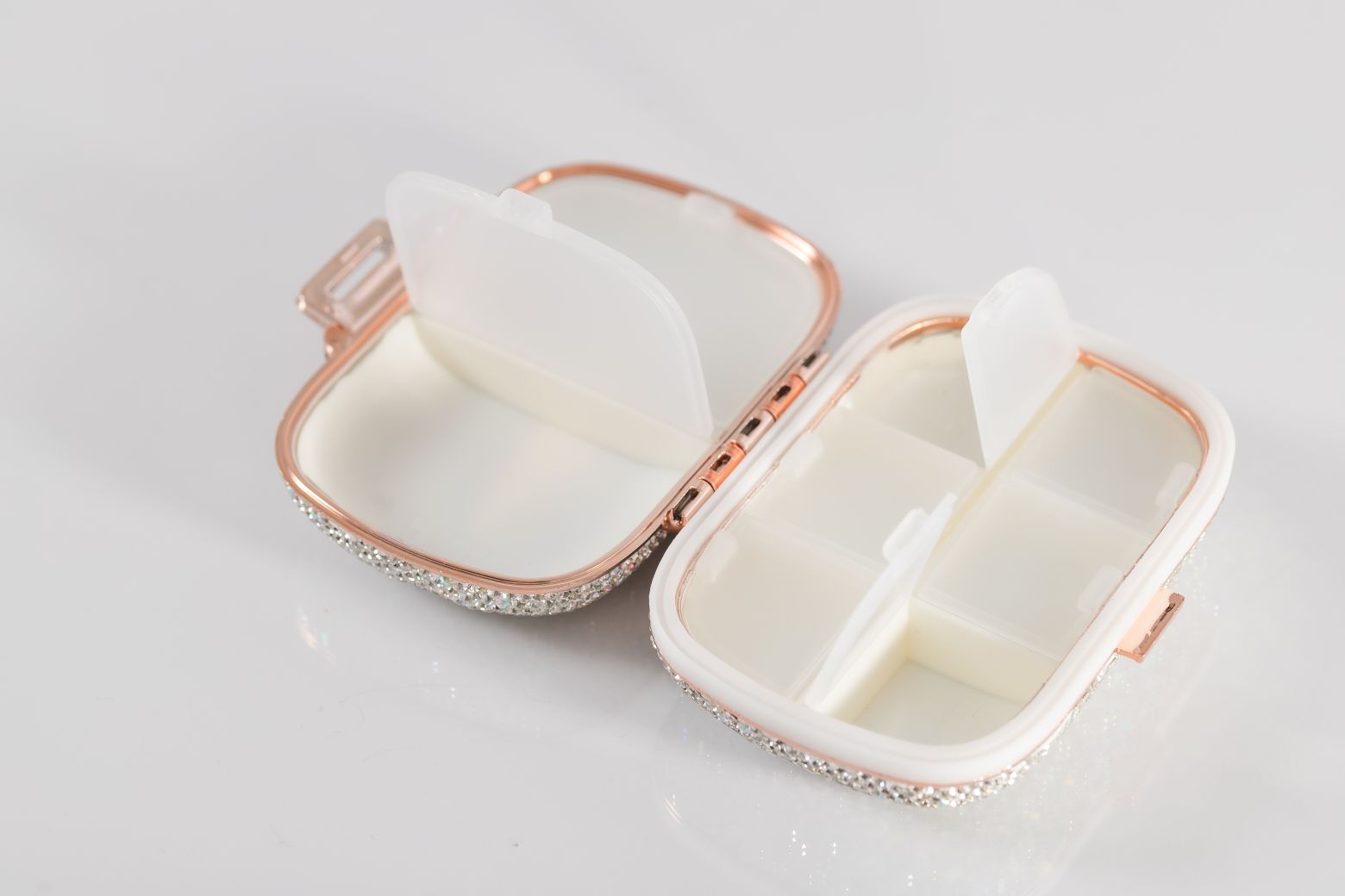 Glitz & Glam Compartment Pill Box