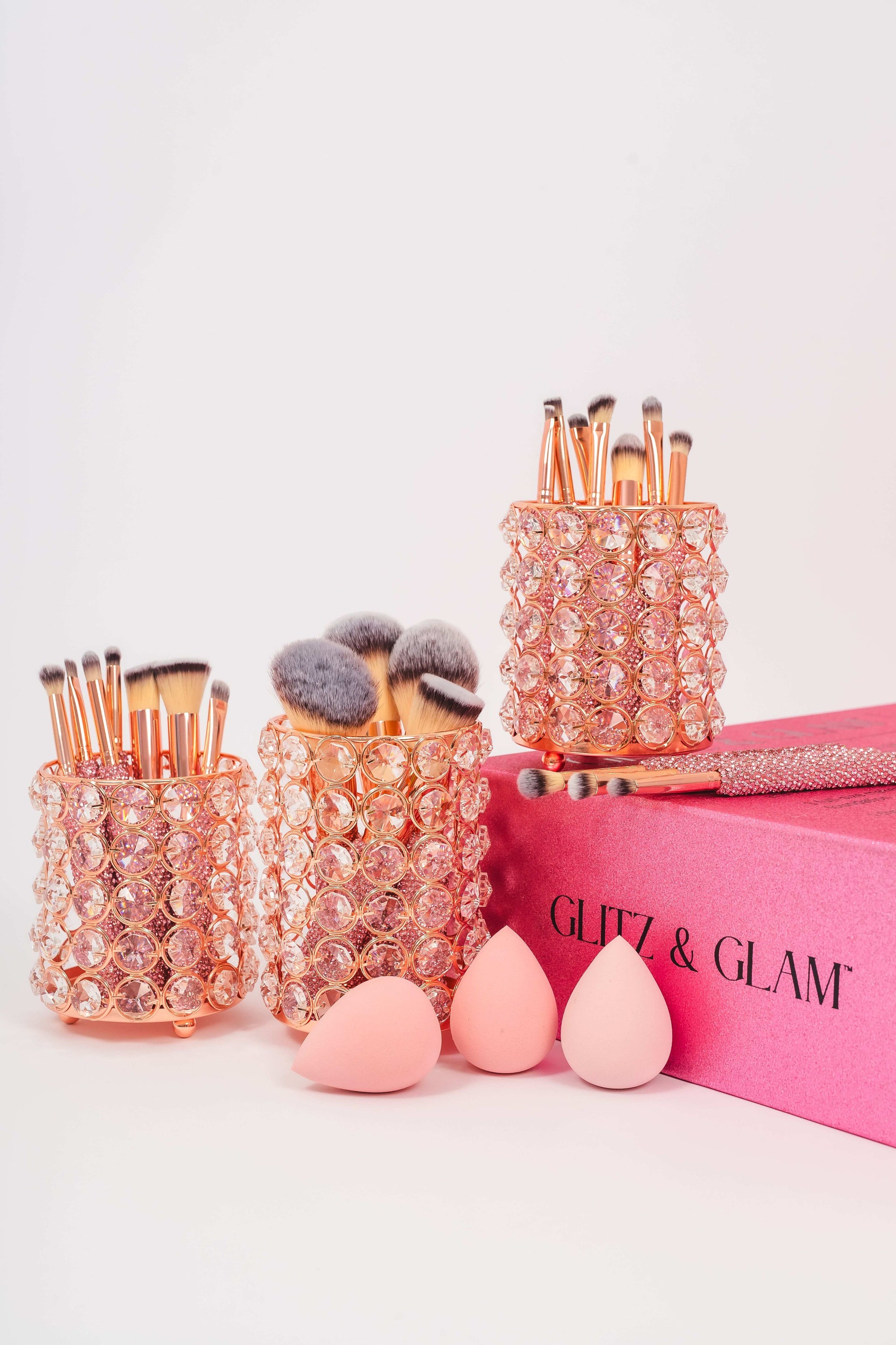 PINK BLING Mega Glitz & Glam | 25pc Essentials Collection Brush Set | MU0309