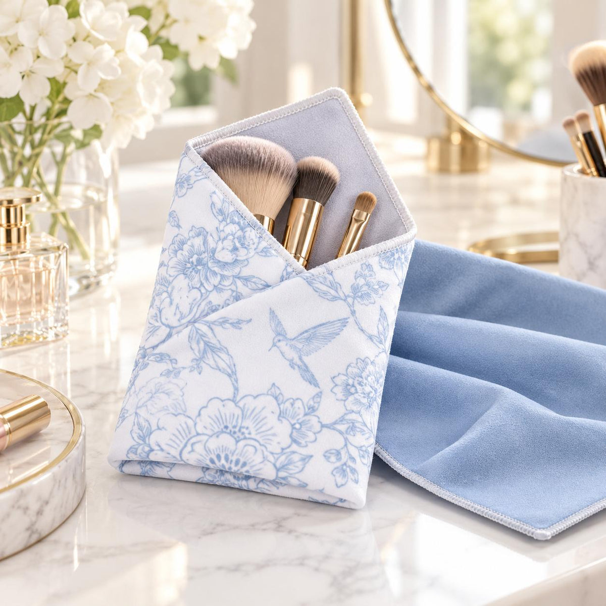 Sleek Chic Self Adhesive Beauty Cloths (2 Pack)