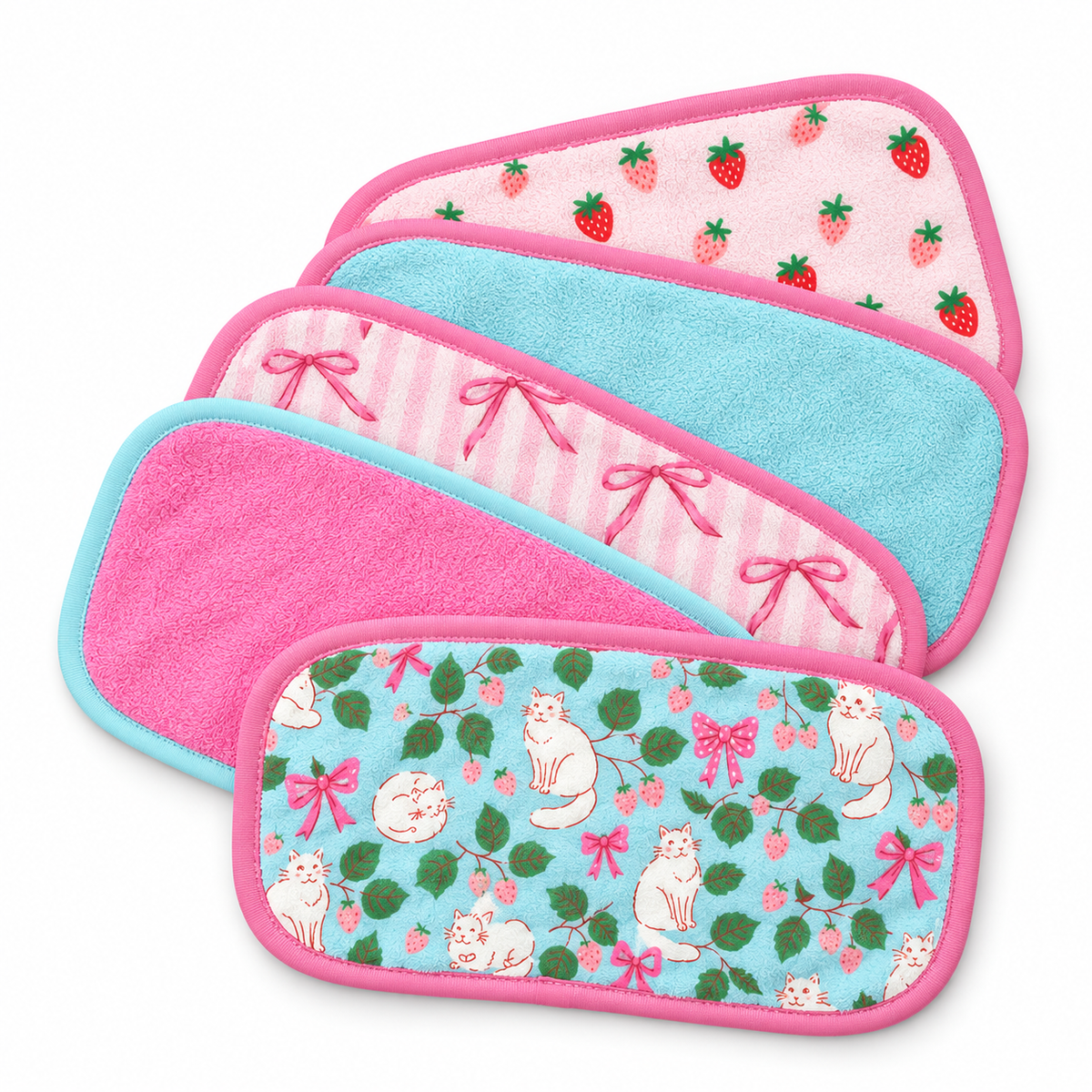 Coquette Cat five-pack makeup remover towels shown in a wide compact fan, SKU MU0076