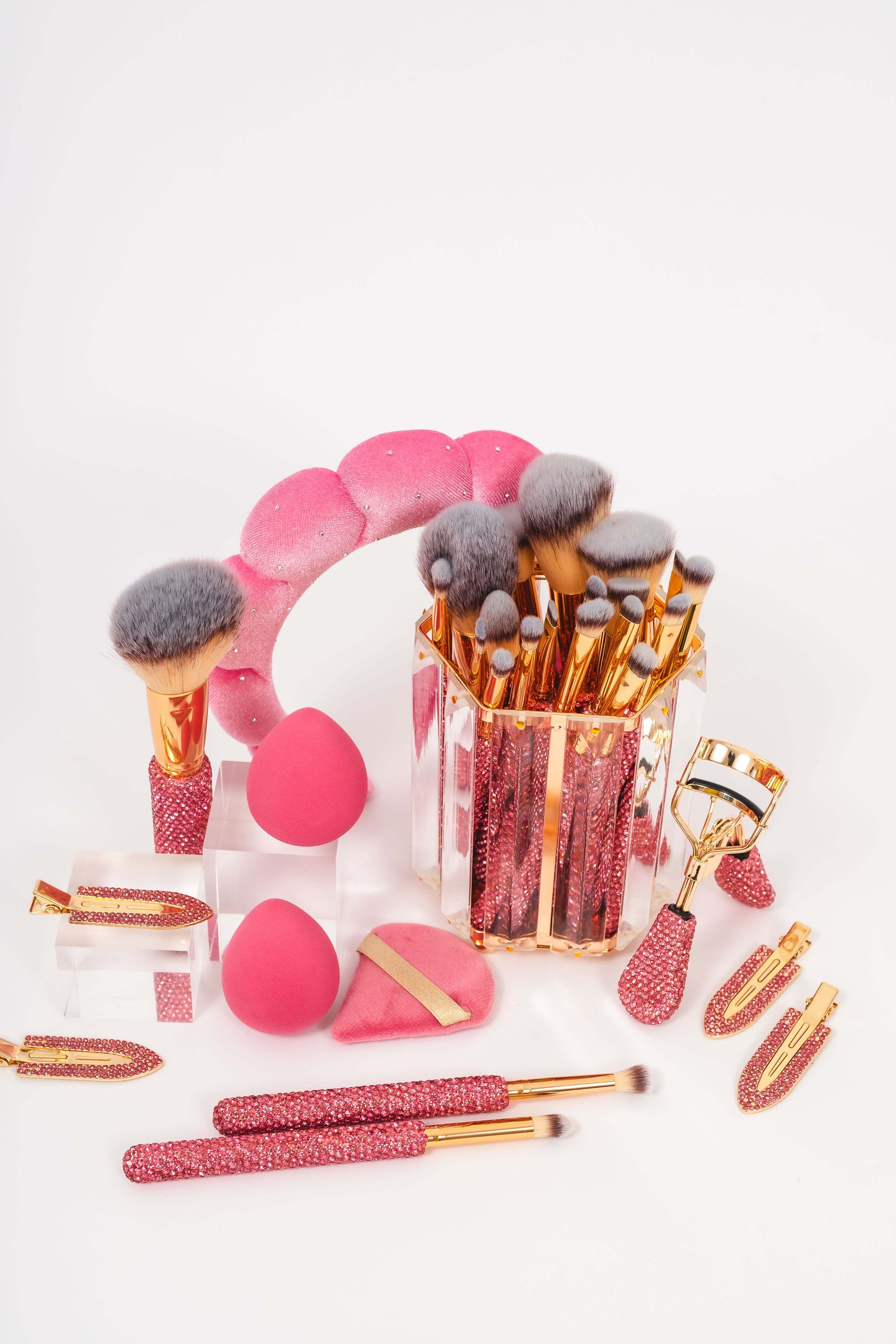 RUBY PINK Mega Glitz & Glam | 31pc Essentials Collection Brush Set | MU0304