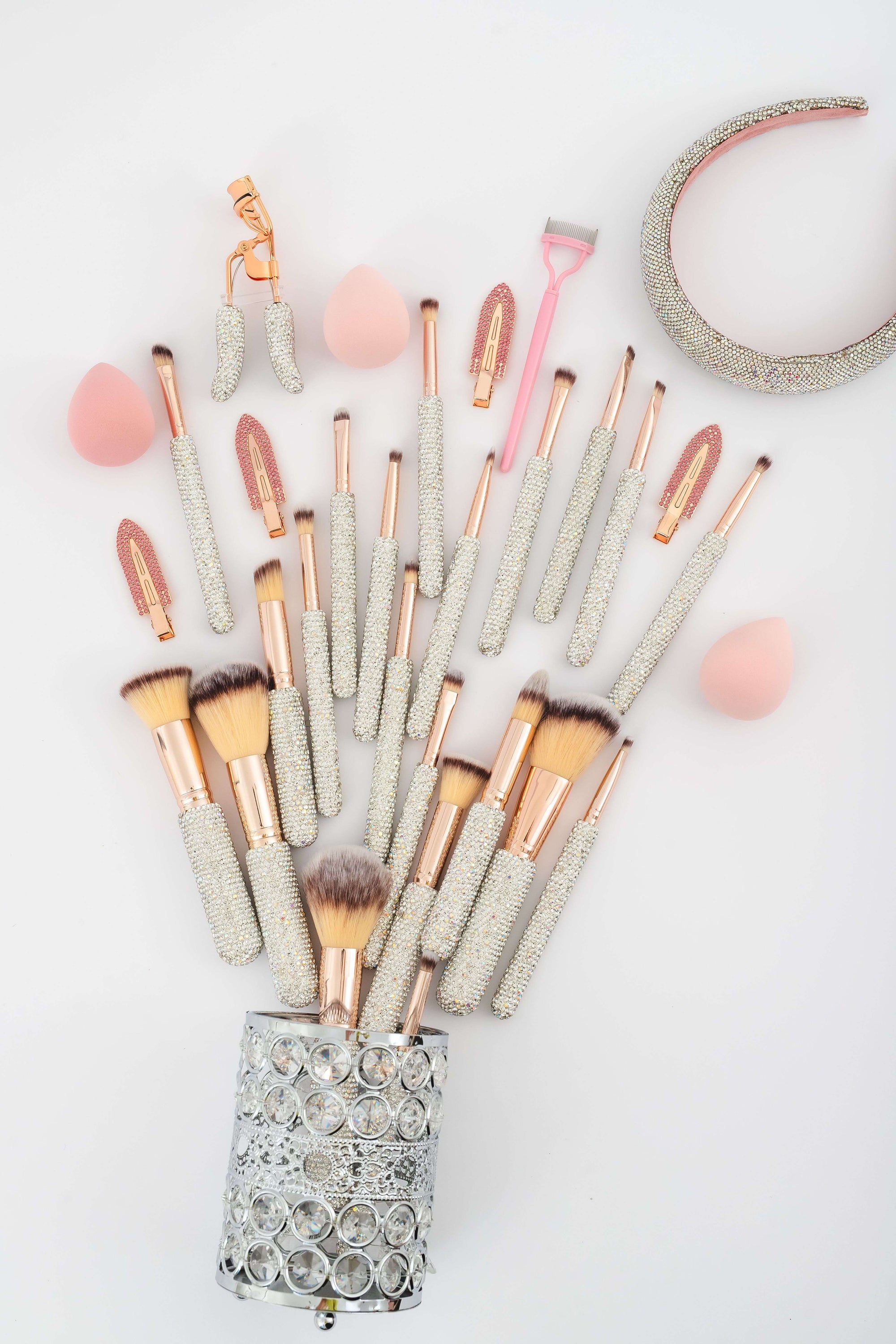 SILVER/ROSE Mega Glitz & Glam | 32pc Essentials Collection Brush Set | MU0307