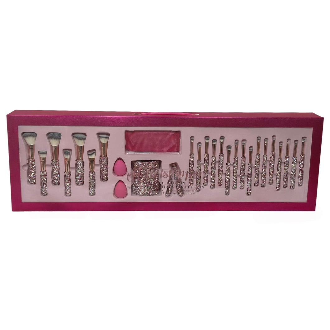 Heartstopper | PINK AND SILVER 28pc Essentials Collection Brush Set