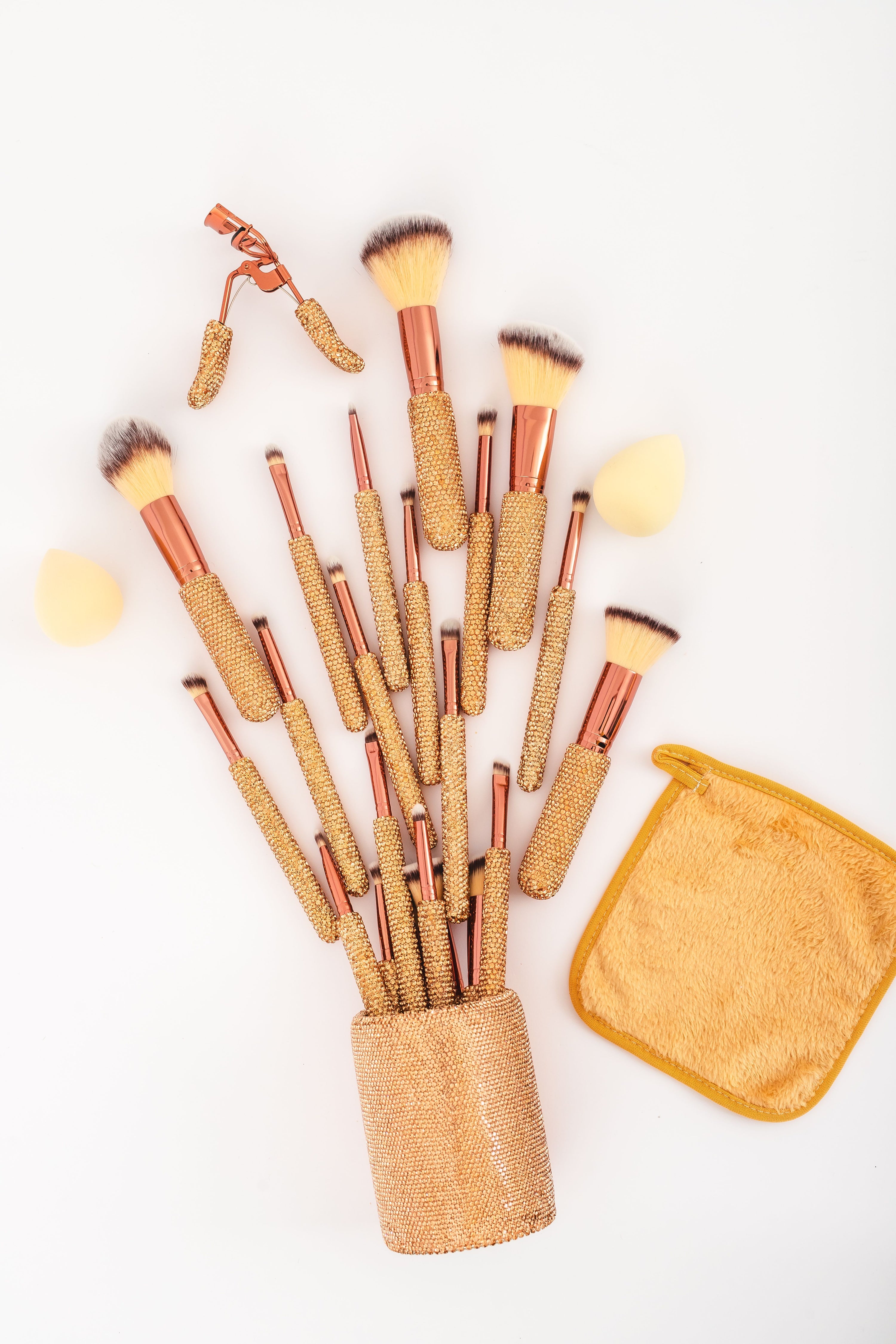 LIMITED EDITION | CHAMPAGNE Glitz & Glam | 26pc Essentials Collection Brush Set | MU9682