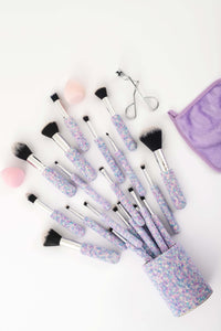 BLINGY PEARL Glitz & Glam | 26pc Essentials Collection Brush Set | MU9690
