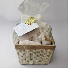Load image into Gallery viewer, TRUSPA GIFT BASKET- PINK
