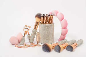 SILVER/PINK Glitz & Glam | 30pc Essentials Collection Brush Set | MU9887