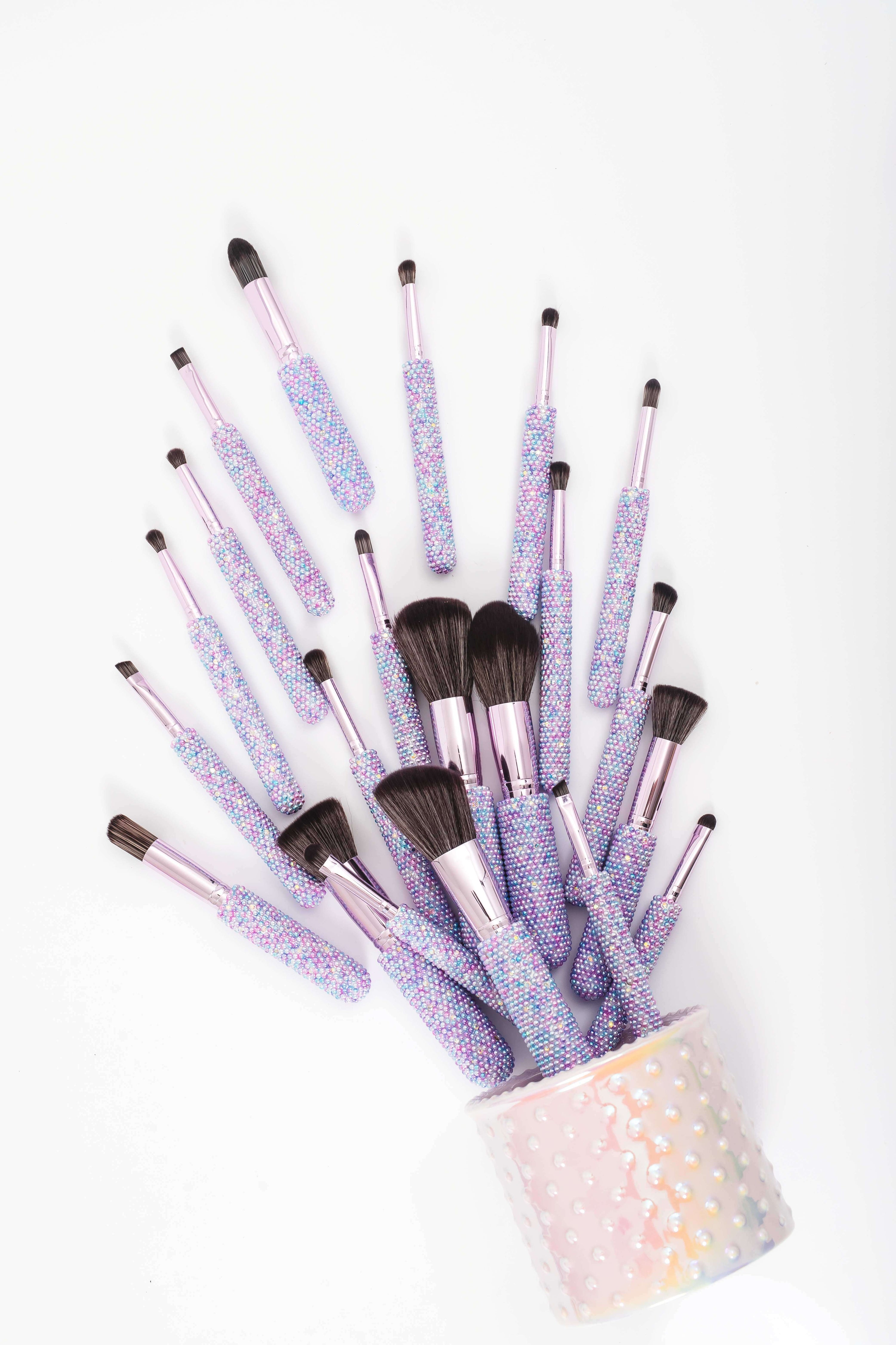 PEARL BLING Mega Glitz & Glam | 30pc Essentials Collection Brush Set | MU9690-B