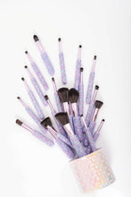 Load image into Gallery viewer, PEARL BLING Mega Glitz &amp; Glam | 30pc Essentials Collection Brush Set | MU9690-B
