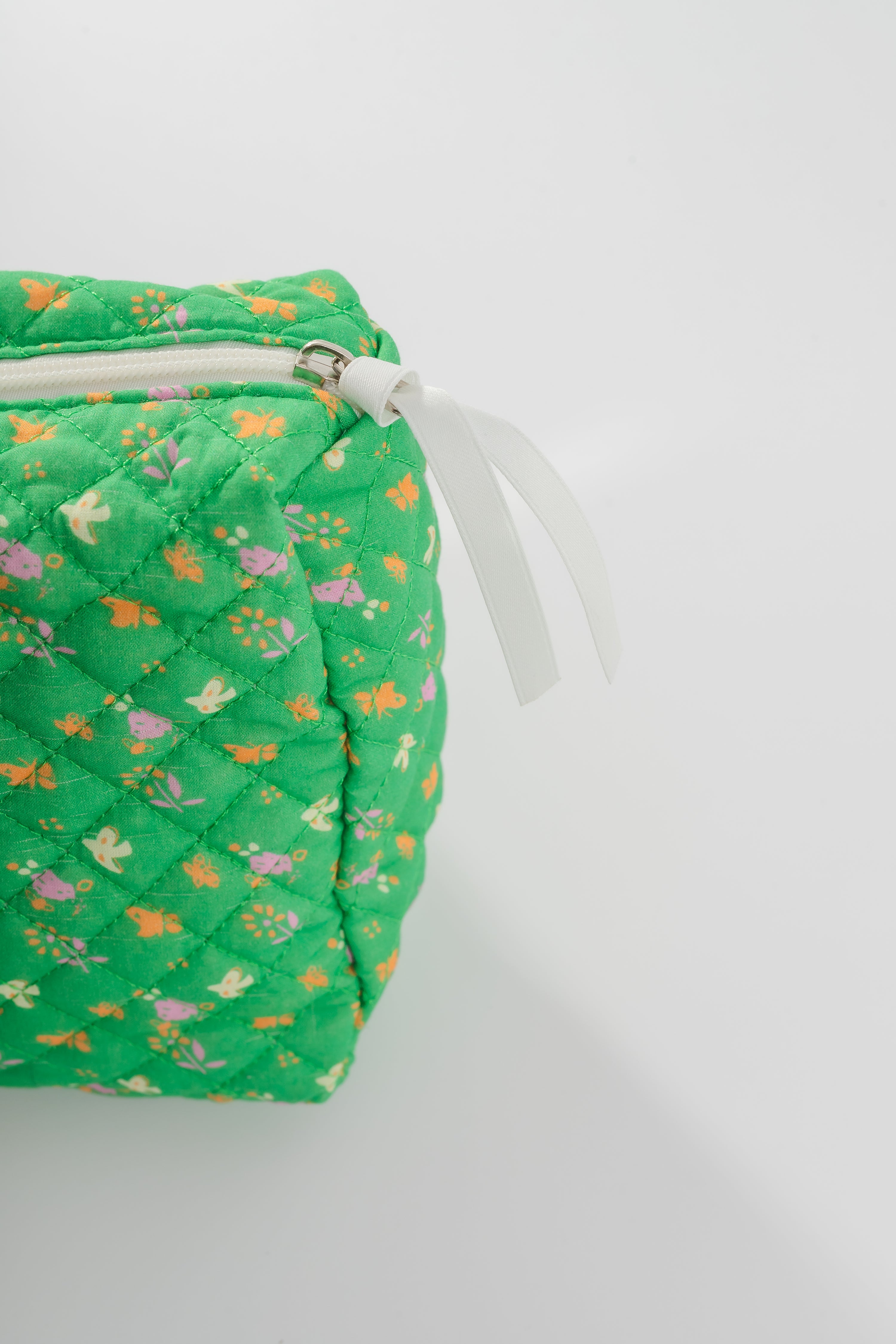 QUILTED COSMETIC BAG