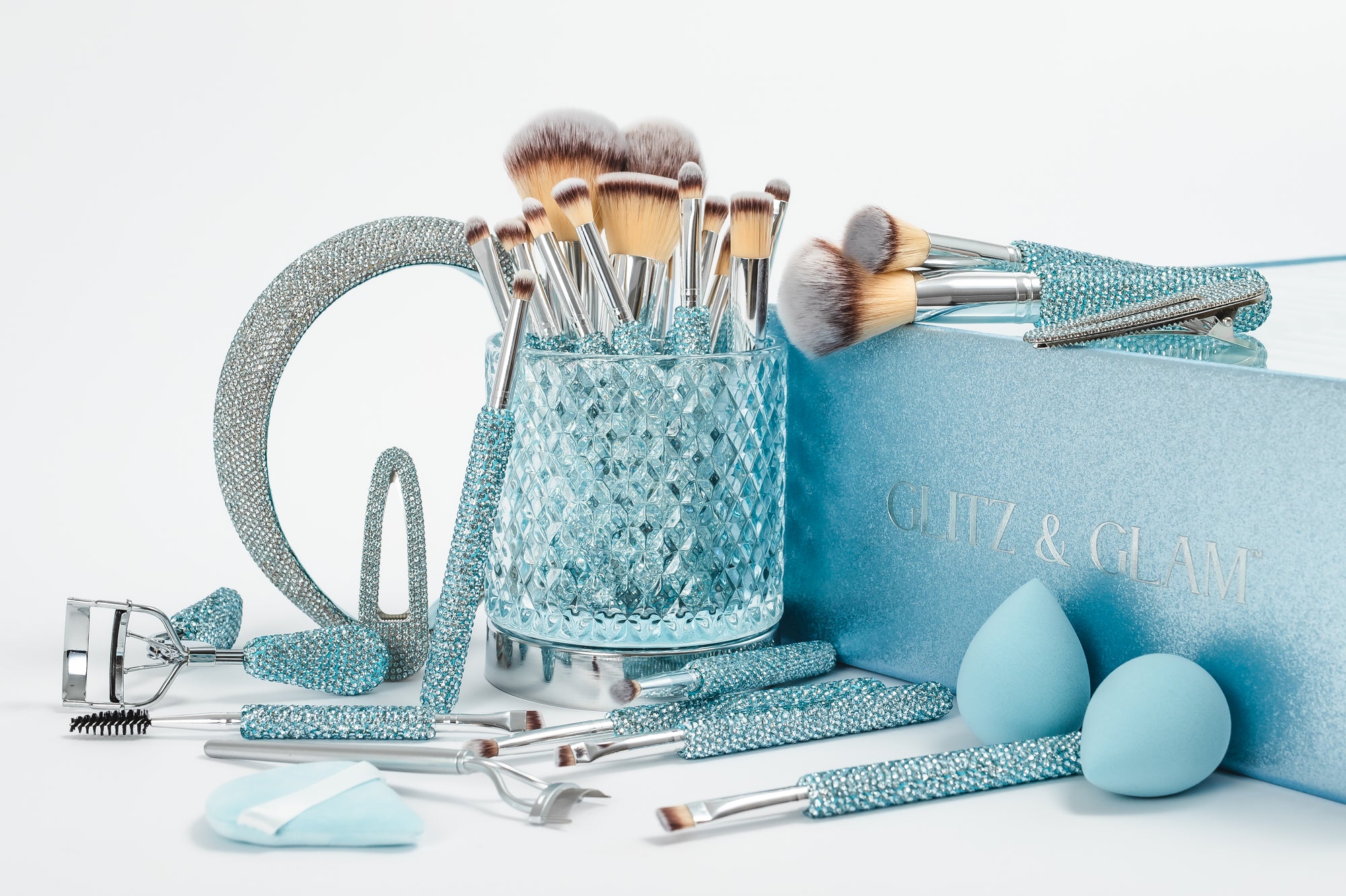 PRE ORDER | ICY BLUE BLING Mega Glitz & Glam | 30pc Essentials Collection Brush Set | GG4461