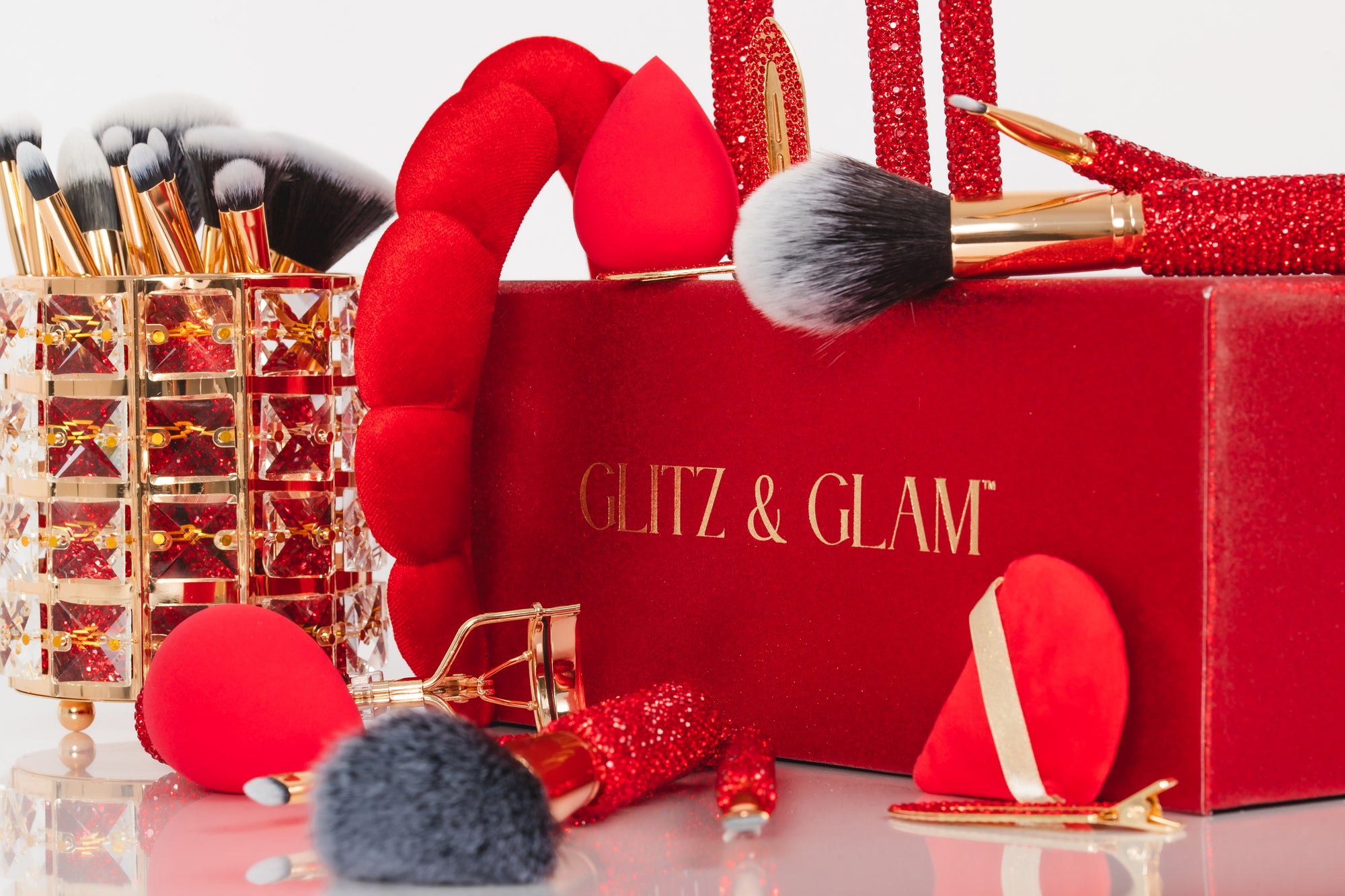 CHERRY BLING Mega Glitz & Glam | 31pc Essentials Collection Brush Set | GG4328