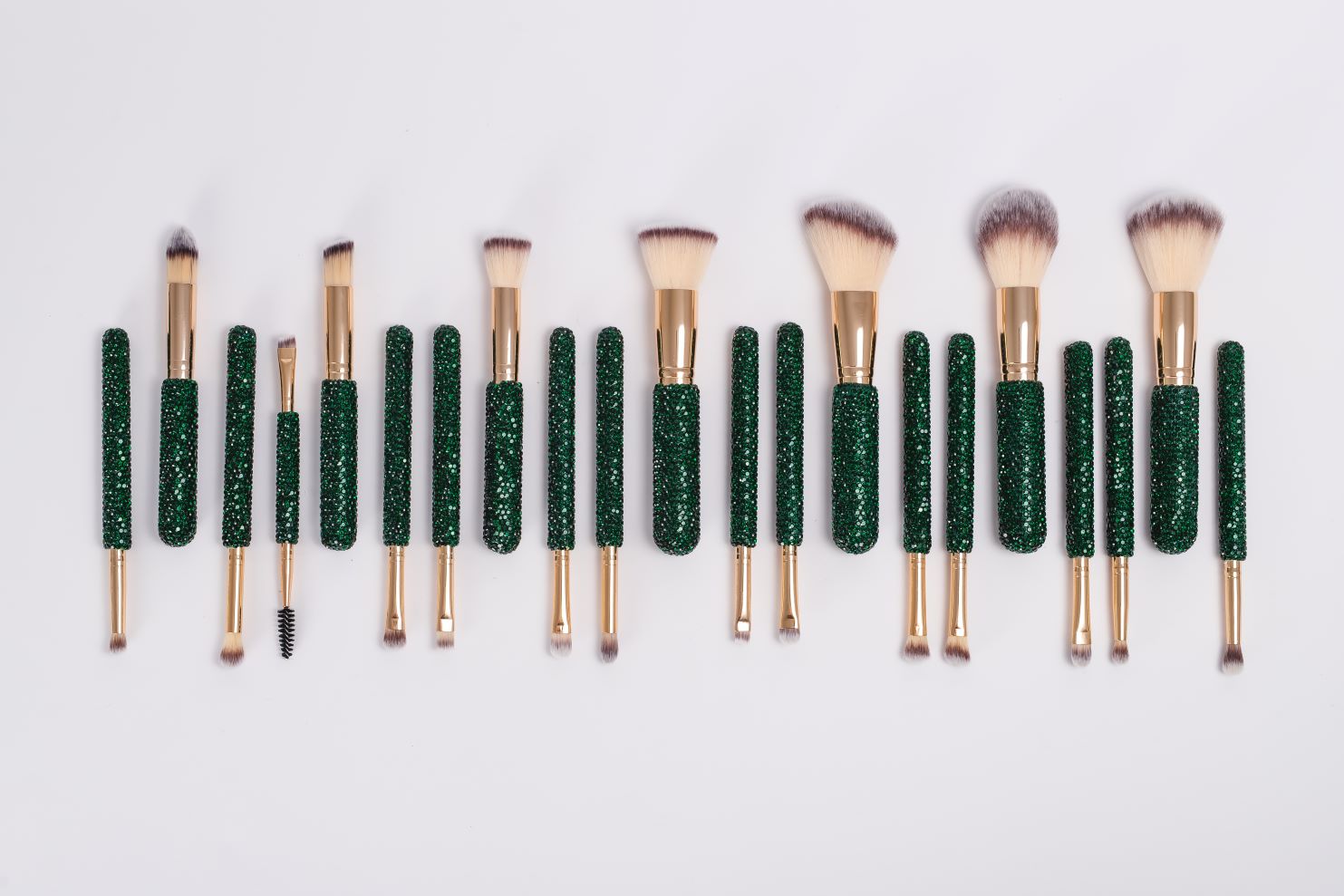 PRE ORDER | EMERALD GREEN BLING Mega Glitz & Glam | 32pc Essentials Collection Brush Set | GG4585