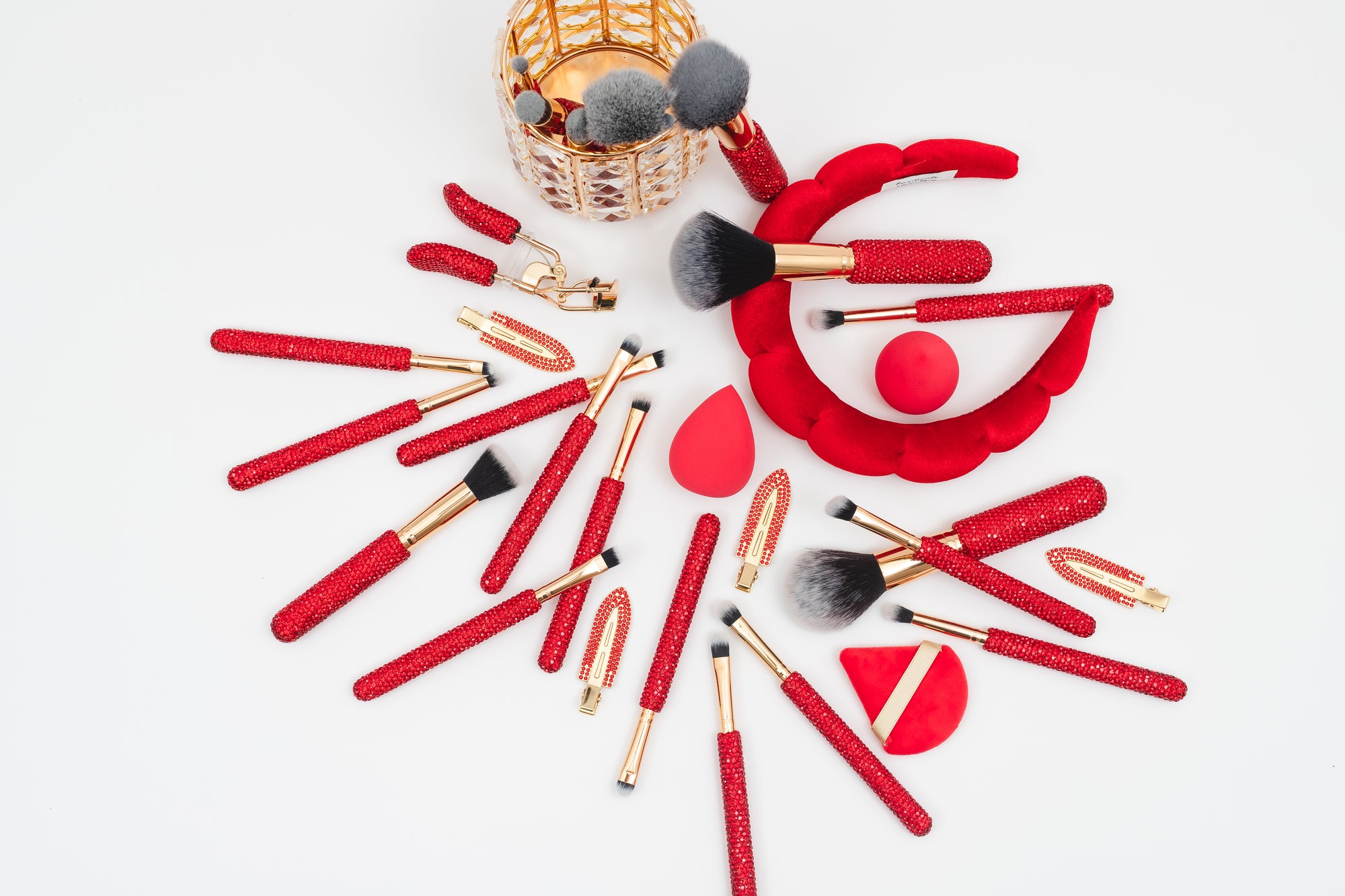 CHERRY BLING Mega Glitz & Glam | 31pc Essentials Collection Brush Set | GG4328