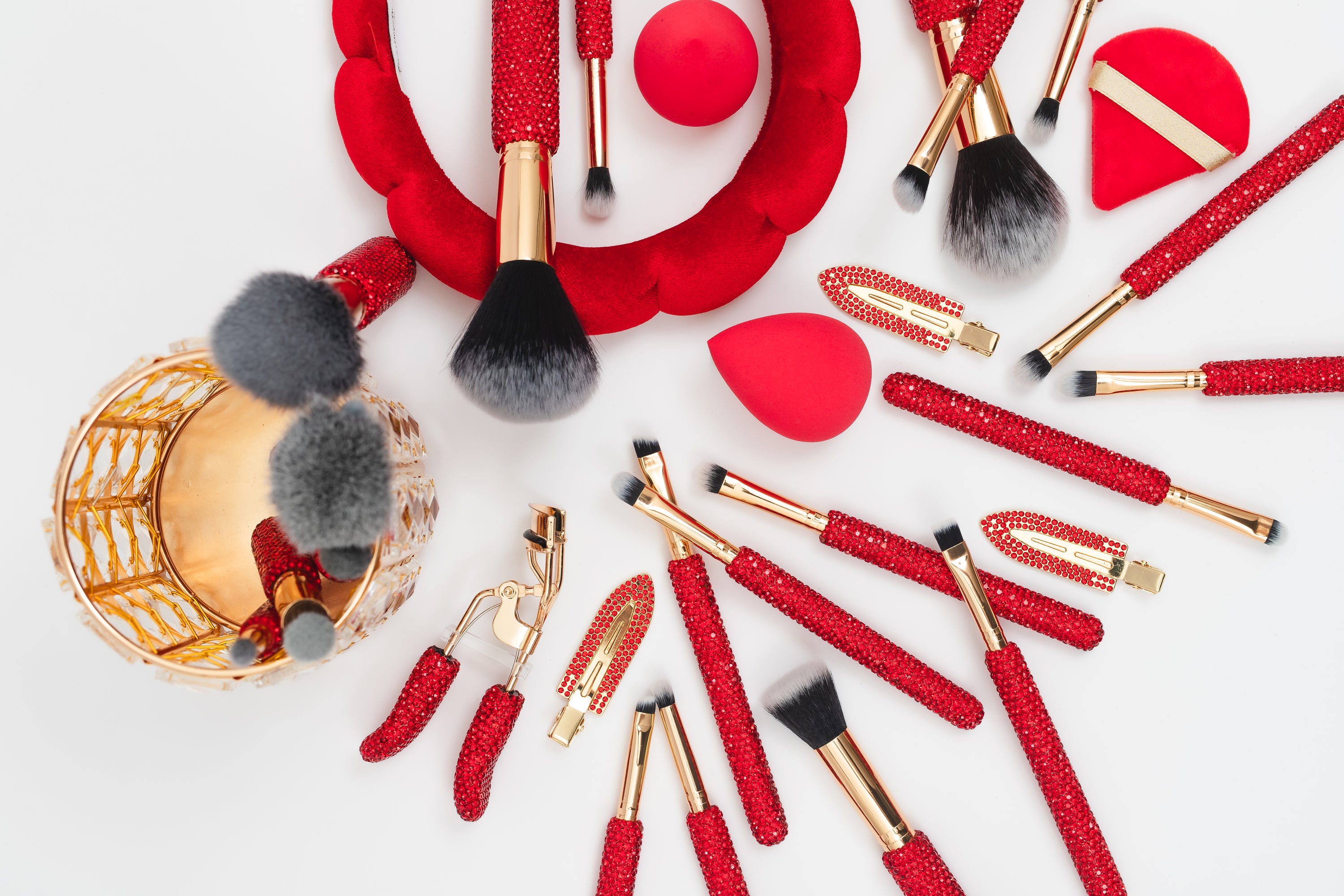 CHERRY BLING Mega Glitz & Glam | 31pc Essentials Collection Brush Set | GG4328