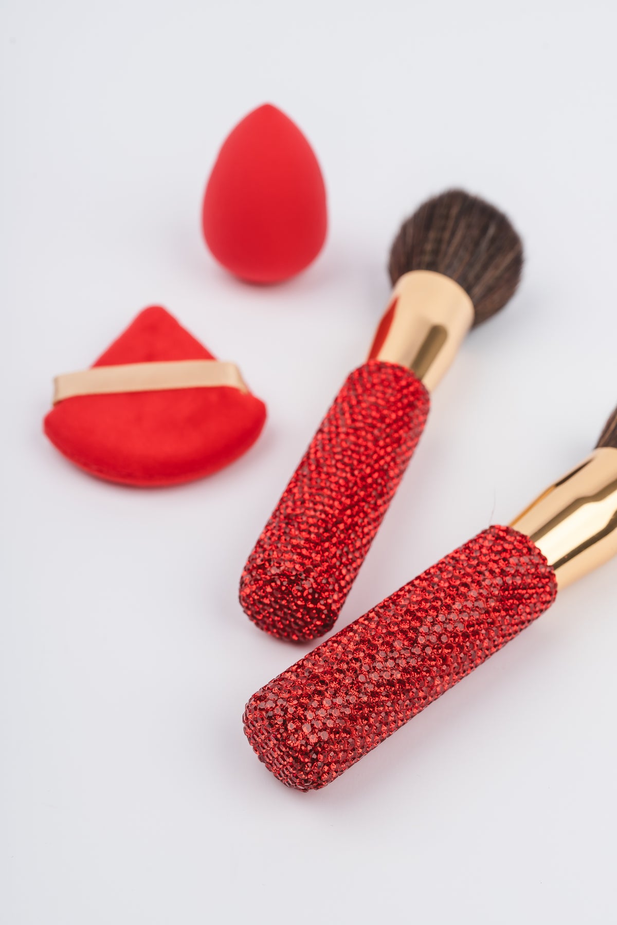Red Glitz & Glam 4pc Kabuki Face Set GG26397, product photograph 157
