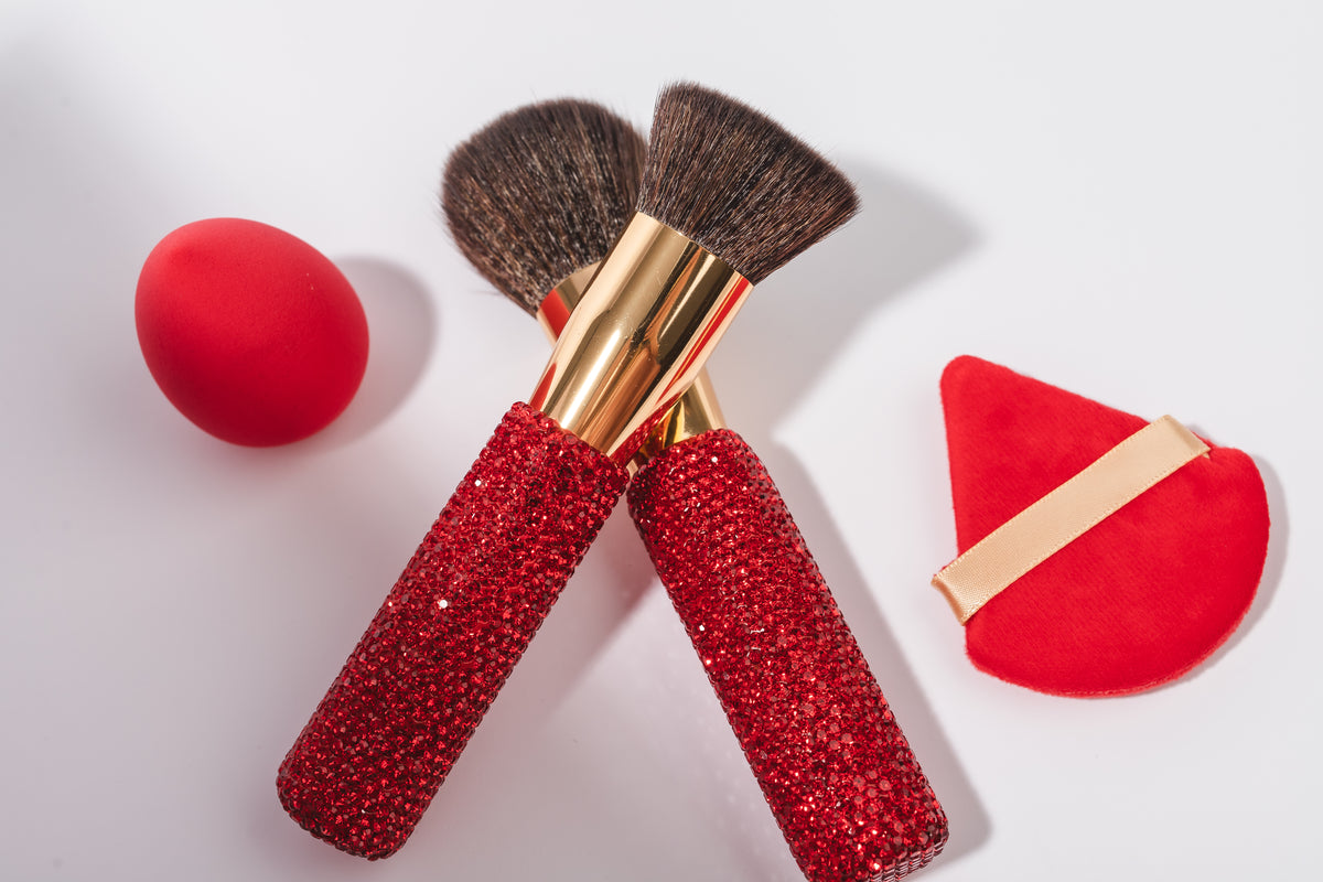 Red Glitz & Glam 4pc Kabuki Face Set GG26397, product photograph 161