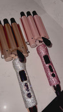 Load and play video in Gallery viewer, Glitz &amp; Glam Triple Barrel HAIR WAVER
